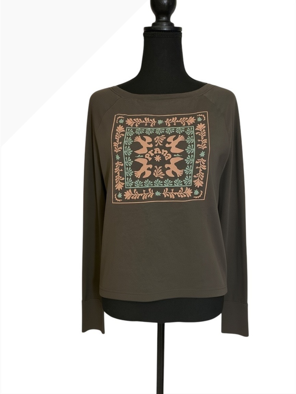 prAna Women's Long Sleeve Casual Top with Floral Graphic - S